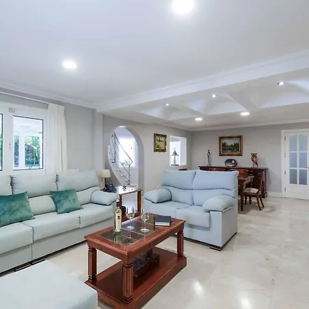Villa Cervera *