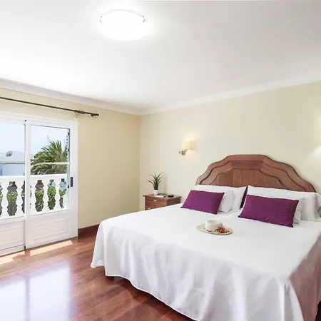 Cervera 푸에르토 델 카르멘