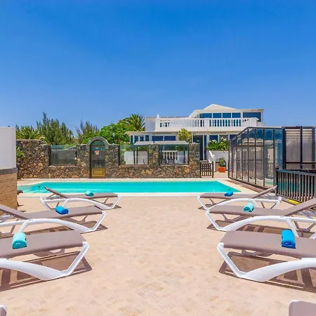 Cervera 푸에르토 델 카르멘