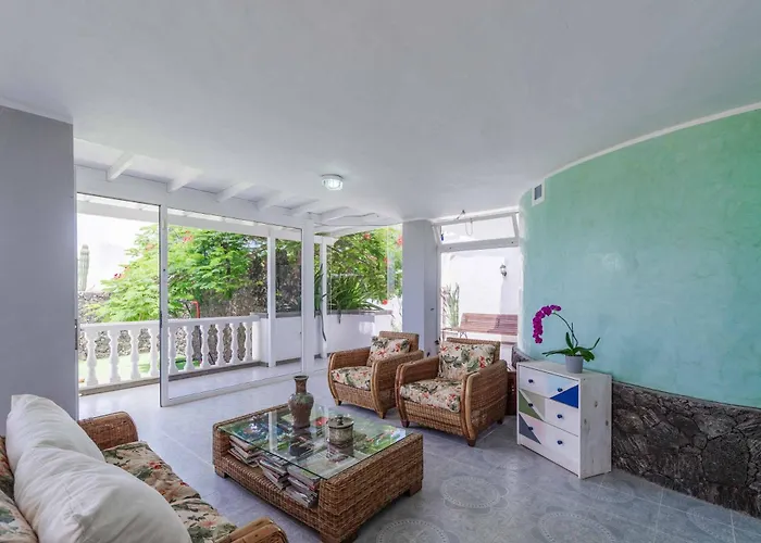 Cervera Puerto del Carmen (Lanzarote)