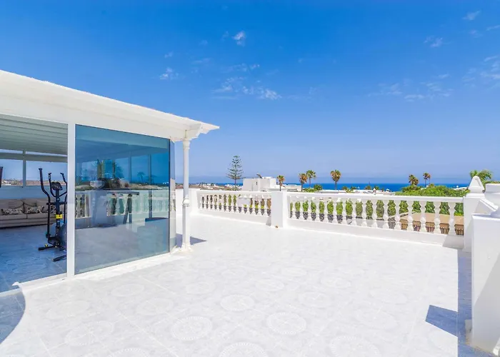 Cervera Puerto del Carmen (Lanzarote)